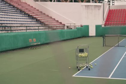 Construction d'un terrain de tennis à Nice