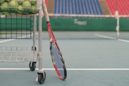 Construction d'un terrain de tennis à Nice