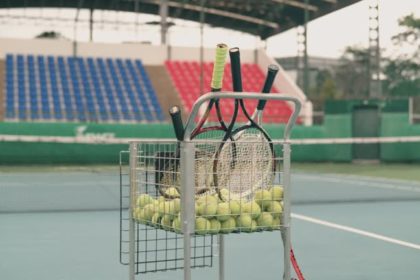 Construction d'un terrain de tennis à Nice