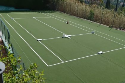 Construction d'un court de tennis en gazon synthétique à Nice