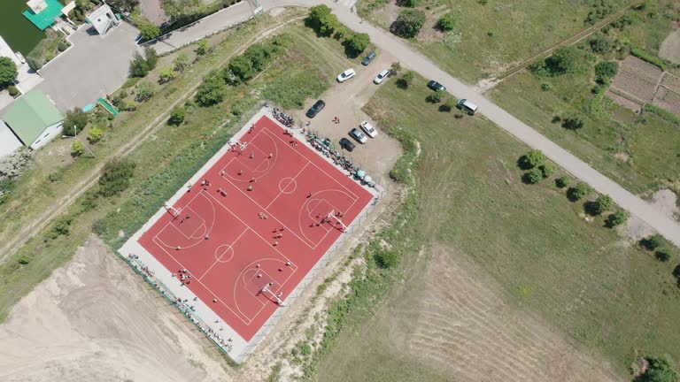 Construction d'un court de tennis à Saint-Raphaël