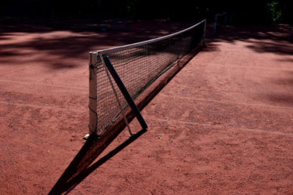 Construction d'un terrain de tennis à Nice