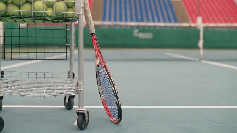 Construction d'un court de tennis en béton poreux à Cannes