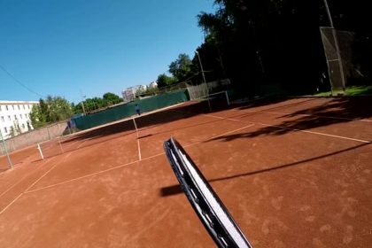Construction d'un terrain de tennis à Toulon