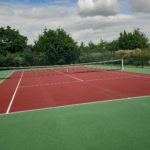 Construction d'un court de tennis en béton poreux à Mougins