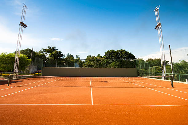 Construction d'un court de tennis à Nice