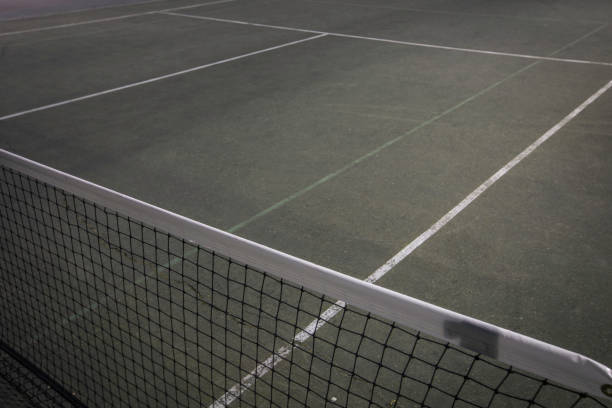 Construction d'un court de tennis en béton poreux à Cannes