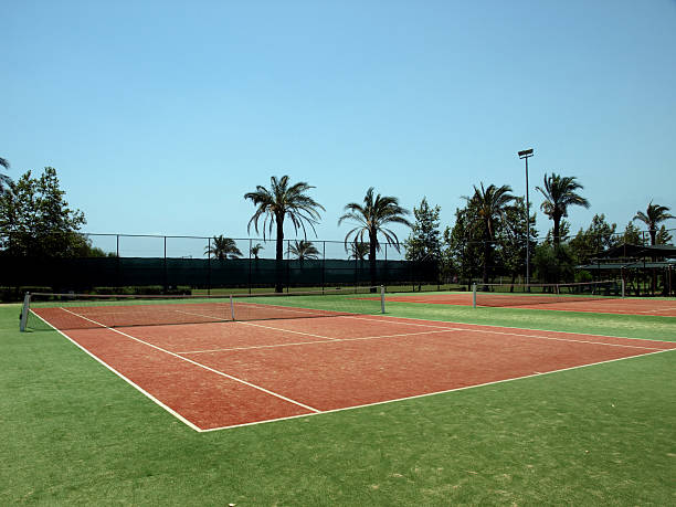 Construction d'un terrain de tennis à toulon