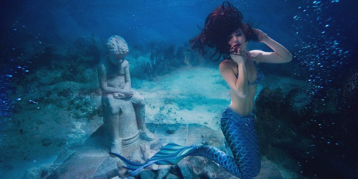 découvrez notre magnifique costume de sirène, idéal pour les fêtes, les festivals ou les soirées à thème. plongez dans un univers féérique avec nos tenues scintillantes et confortables, conçues pour faire briller votre côté aquatique.