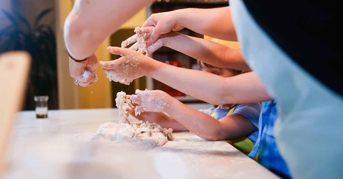 découvrez nos meilleurs conseils et astuces de cuisine pour améliorer vos plats, gagner du temps en cuisine et réussir toutes vos recettes facilement, même en tant que débutant !