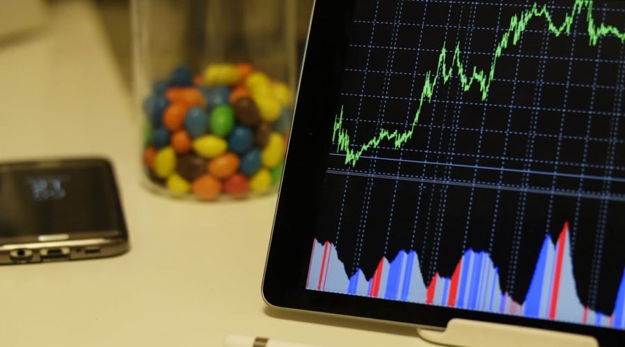 découvrez les fondamentaux du trading, les stratégies pour débutants et experts, ainsi que des conseils pratiques pour investir intelligemment sur les marchés financiers.