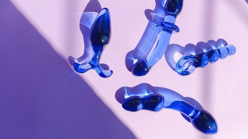 découvrez notre sélection de sex toys pour explorer vos envies en toute discrétion. jouets intimes innovants pour le plaisir en solo ou en couple. livraison rapide et emballage discret.