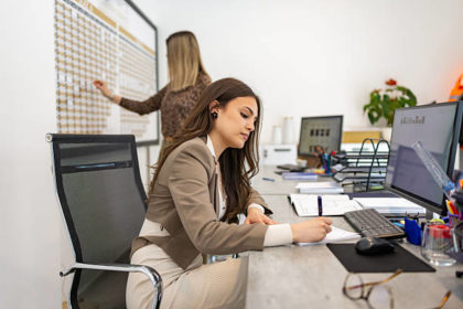 Une Création Charte Graphique Paris bien pensée assure la cohérence sur tous vos supports, qu’il s’agisse de votre site web,